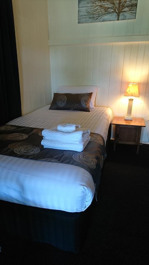 Maleny Hotel Luaran gambar